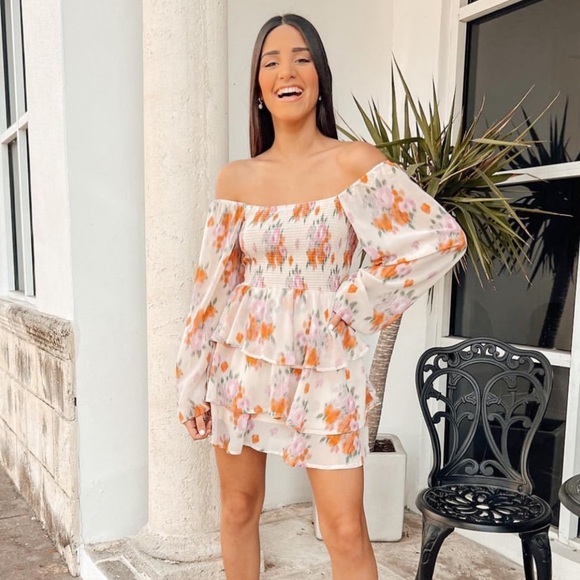 Boutique Romper NWT (navy floral) - Picture 2 of 9